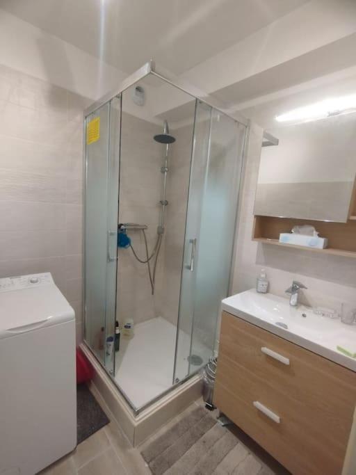 Appartement A 5Mn De La Mer Et Du Village De Noel - Draps Et Serviettes Non Fournis Le Barcarès Dış mekan fotoğraf