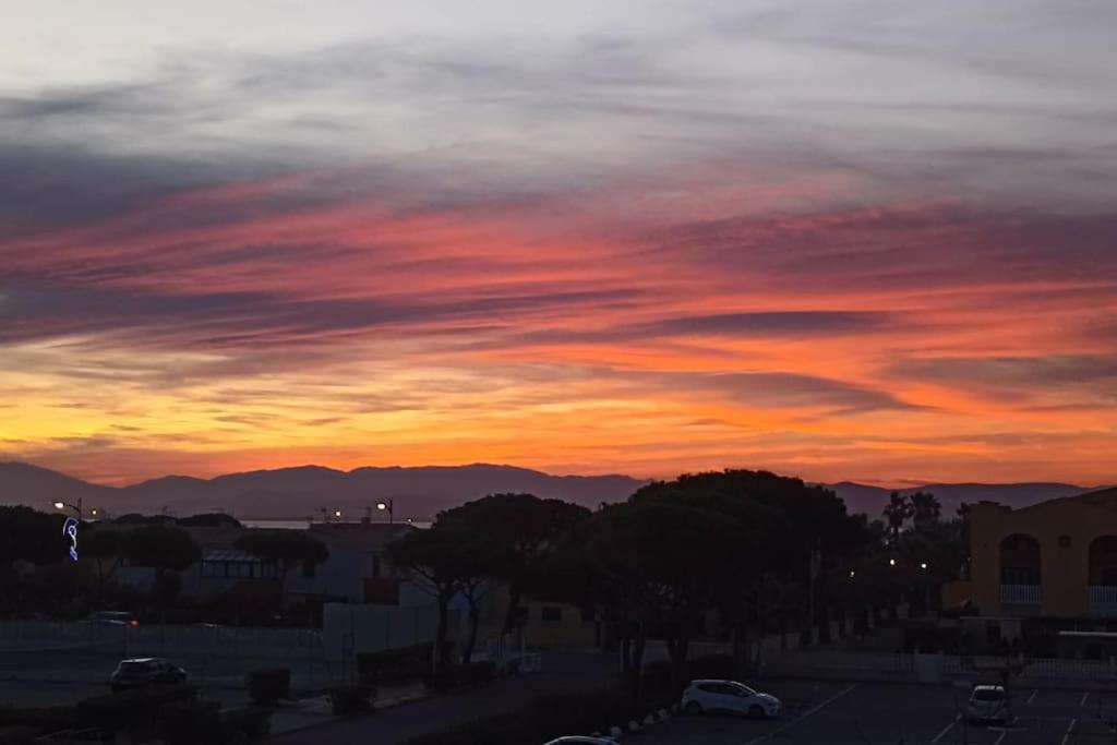Appartement A 5Mn De La Mer Et Du Village De Noel - Draps Et Serviettes Non Fournis Le Barcarès Dış mekan fotoğraf